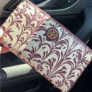 Tory Burch Floral Pattern Wallet in Burgundy and Cream